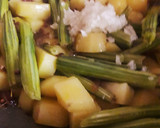सरसों ग्रेवी सहजन आलू सब्जी(Sarso Gravy Sehjan Aloo Sabji recipe in hindi) रेसिपी चरण 3 फोटो