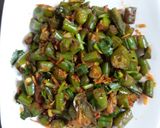 A picture of step 5 of Green beans fry.