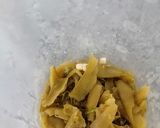 Foto del paso 5 de la receta: Crema de vainas de habas