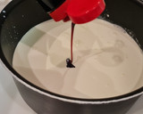 Foto del paso 2 de la receta: Crema de galletas napolitanas