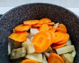 Foto langkah ke 2 dari resep Ketupat Sayur.