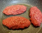 Foto del paso 2 de la receta: Mini hamburguesas en pulguitas de pan
