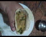 A picture of step 6 of Khasta Aaloo Samosa.