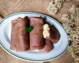Foto langkah ke 4 dari resep Dadar Gulung Cokelat isi Vla.