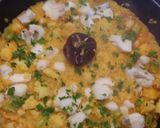 Foto del paso 5 de la receta: Arroz con bacalao ajos tiernos y coliflor