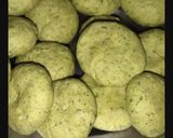 बथुआ की कचौड़ी (Bathua ki kachori recipe in Hindi) रेसिपी चरण 4 फोटो