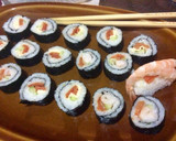 Foto del paso 4 de la receta: Niguiris de salmón y langostinos 🍣
