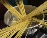 Foto langkah ke 2 dari resep Spaghetti Cheese.