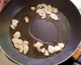 Foto langkah ke 2 dari resep Tumis Sawi Hijau Tahu Putih.