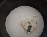 Foto del paso 3 de la receta: Nidos en salsa azul y champiñones