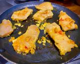 A picture of step 3 of Chả Cá Lã Laa-Laa.