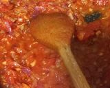 Fűszeres csirkemellragu street-food módon tálalva recept fázis 3 fotója