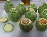 Foto del paso 9 de la receta: Calabacines con Sombrero Rellenos de Atún (109)