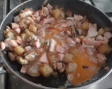 Foto del paso 4 de la receta: Cuscús encebollado con gambas, mejillones y huevo