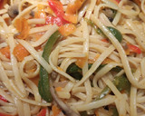 Foto del paso 3 de la receta: Tallarines chinos con verduras