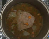 Foto del paso 6 de la receta: Carne mechada en salsa con fideos largos