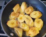 Foto del paso 1 de la receta Plátanos fritos con ensalada de atún