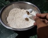 A picture of step 1 of Amritsari aloo kulcha.