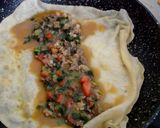 Foto langkah ke 15 dari resep Martabak Telur Teflon Ala Arab | Anti Gagal, Kulit Lentur Anti Robek.
