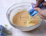 Foto langkah ke 3 dari resep Bolu karamel mini (kue sarang semut).