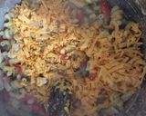 Foto del paso 5 de la receta: Fideitos con queso, pollo y verduras