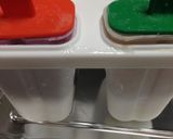 Foto del paso 3 de la receta: Paletas de helados caseros con yogur!!