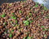 A picture of step 7 of Black chana chat.