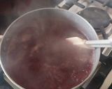 A picture of step 2 of Fruit and Jelly Custard.