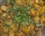 A picture of step 5 of Dhaba Style Potato Cauliflower.