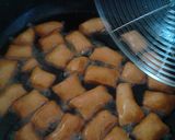 A picture of step 6 of Mandazi bites.