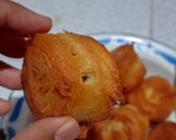 Foto langkah ke 6 dari resep Cromboloni Roti Tawar (filling vanilla late).