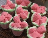 Foto langkah ke 7 dari resep Bolu kukus mekar semangka super lembut.