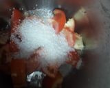 A picture of step 1 of Tomato juice.