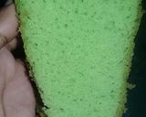 Foto langkah ke 7 dari resep Bolu pandan lembuuut, bahan simpel dan gak ribet.
