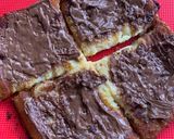 A picture of step 3 of Banana Nutella french toast.