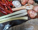 รูปขั้นตอนการทำที่ 2 ของ แกงคั่วสับปะรดหมู