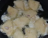 A picture of step 6 of Yam and egg with cabbage source.