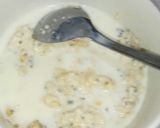 Foto langkah ke 2 dari resep Sarapan simpel oat gandum.