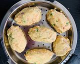 A picture of step 4 of Mix daal Muthiya.