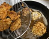 Foto langkah ke 5 dari resep Ayam Goreng Tepung.