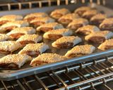 صورة لخطوة 15 من وصفة مقروطه (Date cookies)