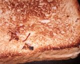 A picture of step 4 of Malai sandwich.