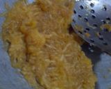 एप्पल कोकोनट बर्फी (Apple coconut Barfi recipe in Hindi) रेसिपी चरण 2 फोटो