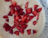 Foto del passaggio 2 della ricetta Tortino alla ricotta & fragole 🍓