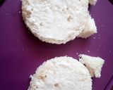 A picture of step 1 of Mayo veg Sandwich.