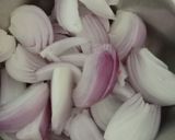 A picture of step 1 of Onion pickle.