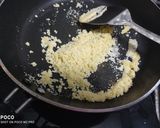 चाशनी गुजिया परतों वाली नमक पारे (chasni gujiya parato wali namak pare recipe in Hindi) रेसिपी चरण 2 फोटो