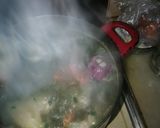 Φωτογραφία βήματος 2 της συνταγής Κοτόσουπα αυγολέμονο βελουτέ