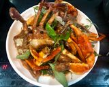 Hình bước làm 5 của món Cua sốt tiêu đen