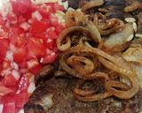 Foto del paso 5 de la receta: Chuleta de Res Encebollada (fácil de hacer)